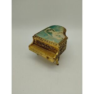 Vintage Piano Music Box Pinkie Lawrence Painting Gold Tone Sankyo